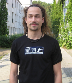 T-Shirt - "Freiheit / Wahrheit / Sicherheit" - schwarz