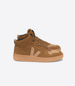 Veja "V-15 Nubuck" - camel desert