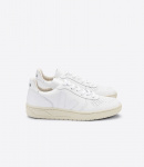 Veja "V-10 Leather" - white