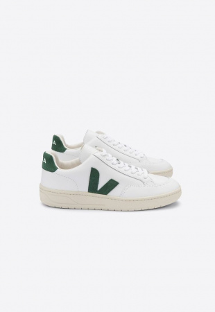 Veja "V-12 Leather" - white cyprus