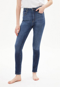 Highwaist Jeans "Ingaa" (vegan) - washed lapis