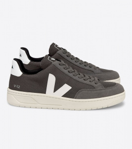 Veja "V-12 B-Mesh" (vegan) - grafite white