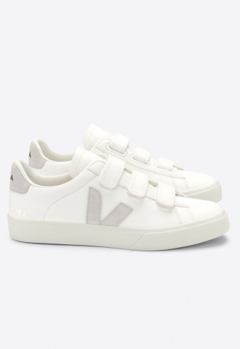 Veja "Recife Logo" - extra white natural
