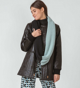 Knitted Loop Scarf "Dulantzi" - black/blue