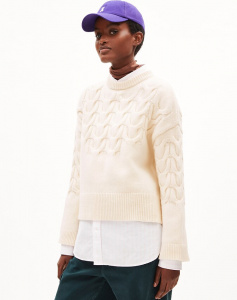 Wool Round Neck Knit "Brunaa Cable" - oatmilk