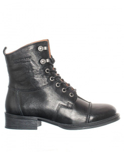 Ten Points Ankle Boot "Pandora" - black