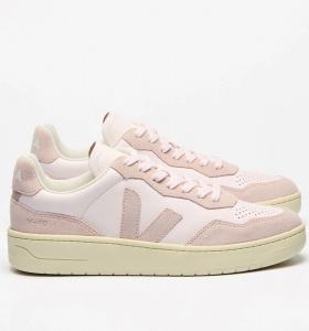 Veja "V-90 O.T. Leather" - lassi petale