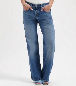 Kuyichi Jeans "Lena Loose" - rosebowl blue