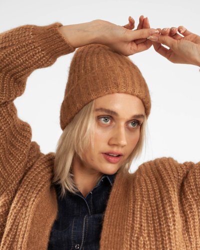 Alpaca Knit Beanie "Light Cap" - camel