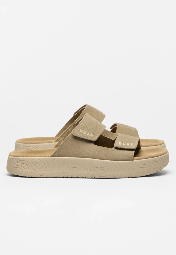 Veja "Etna Suede Taupe Almond"