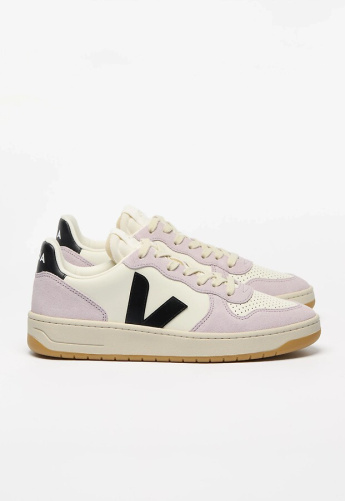 Veja "V-10 Leather" - pure black parme