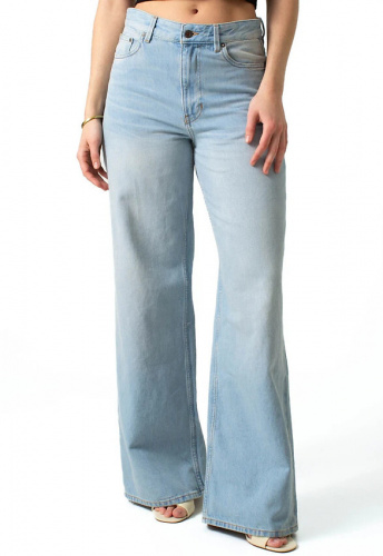 Kuyichi Jeans "Harper Loose Flare" - light blue