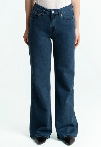 K.O.I. Jeans "Jane" - alex dark worn