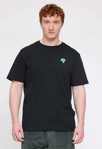 Chest Print T-Shirt - black