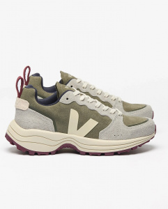 Veja "Venturi II VC Suede" - kaki sable