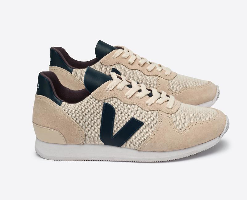 Schuh veja sales