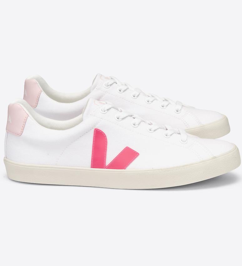 veja esplar se white petale berry